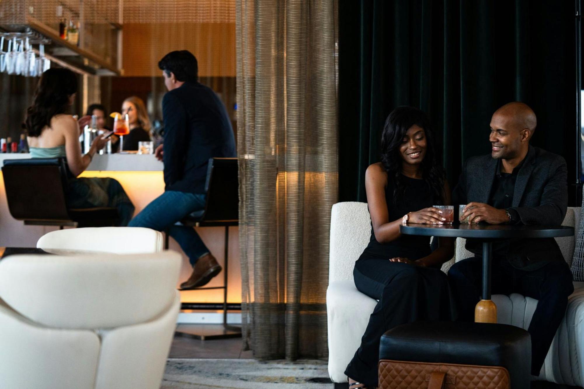 Ac Hotel By Marriott Raleigh North Hills Eksteriør billede